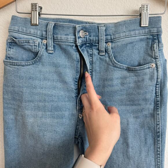 Madewell 11" High Rise Flare Jeans - Picture 4 of 10